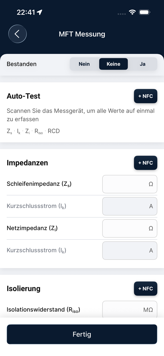 Der 230-V-Messbildschirm in Sparkify mit Auto-Test, Impedanzen und Isolierung